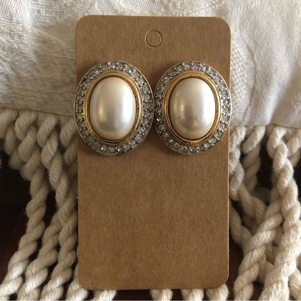 Vintage oval cream pearl halo pierced earrings